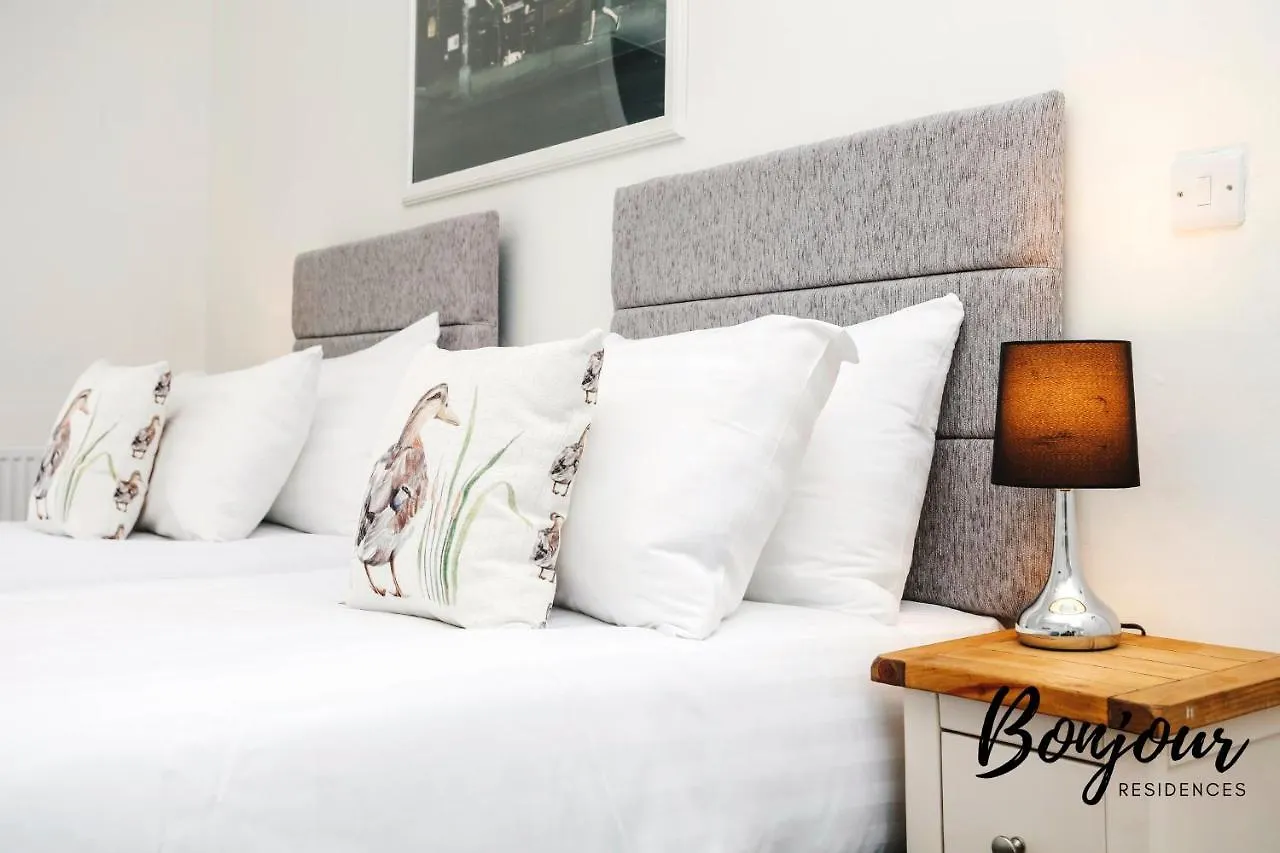 Apartment Bright New Town 2Br-1Ba, 1 Min To George St - Free Parking By Bonjour Residences Edinburgh