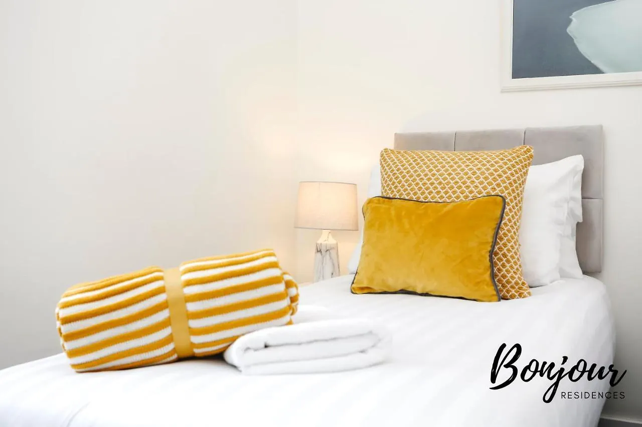 Bright New Town 2Br-1Ba, 1 Min To George St - Free Parking By Bonjour Residences Edinburgh 0*,  United Kingdom